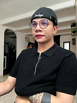 Snapshot of MarcoKostov chatting on November 22, 2025, 2:43 am MarcoKostov online show from November 22, 2025, 2:43 am