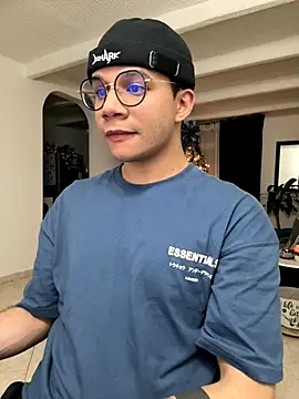 Snapshot of MarcoKostov chatting on November 26, 2025, 2:45 am MarcoKostov online show from November 26, 2025, 2:45 am