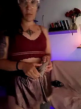 Melinerd online show from April 15, 2026, 6:04 pm