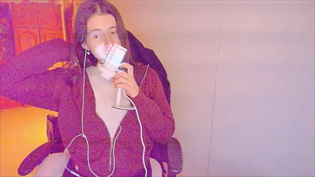 Snapshot of KristinaScott chatting on February 11, 2026, 4:56 pm KristinaScott online show from February 11, 2026, 4:56 pm