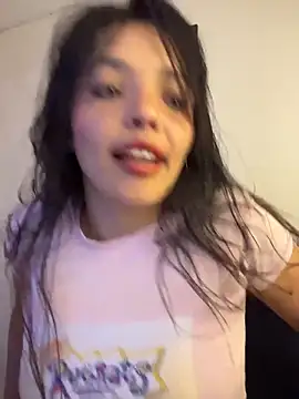 LaraDanverss online show from March 31, 2026, 7:03 pm