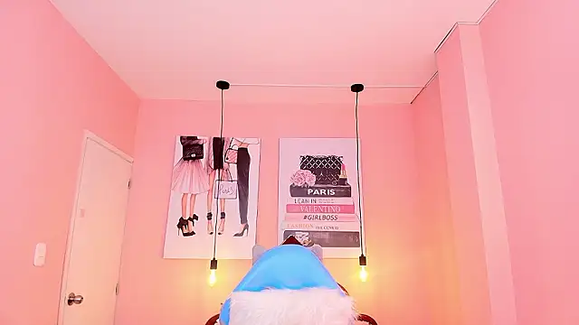 Milu carbajal x online show from February 12, 2026, 9:54 pm