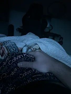 Snapshot of daddyshomeee_ chatting on February 8, 2026, 7:12 am daddyshomeee online show from February 8, 2026, 7:12 am