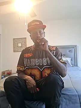 Snapshot of yourboy501withthebig1 chatting on June 30, 2026, 5:14 pm yourboy501withthebig1 online show from June 30, 2026, 5:14 pm
