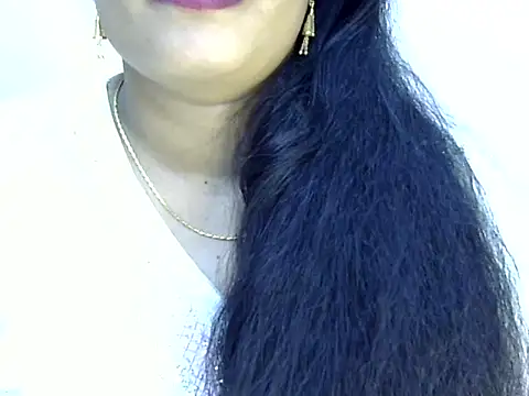 Muskan Jha online show from May 15, 2026, 2:13 pm