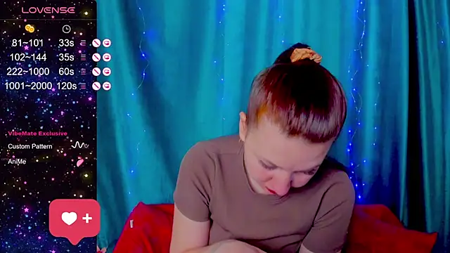 LillyRayRay online show from November 25, 2025, 4:23 am