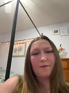 sammi b12 online show from April 20, 2026, 12:08 pm