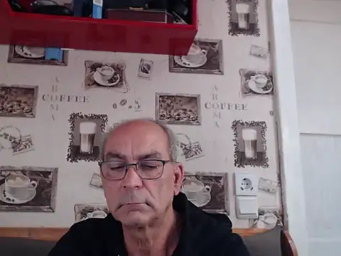 raini14770 online show from November 23, 2025, 8:14 am