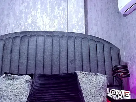 Snapshot of Kleerth_Miller chatting on January 11, 2026, 1:27 pm Kleerth Miller online show from January 11, 2026, 1:27 pm