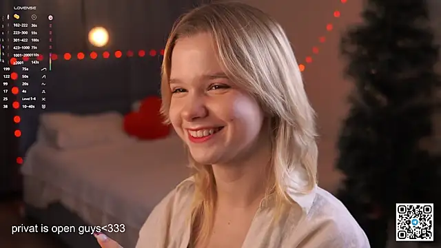 PhillisEsplin online show from December 21, 2025, 7:10 pm