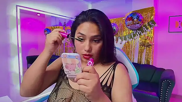 Gemma bellini online show from December 13, 2025, 7:53 pm