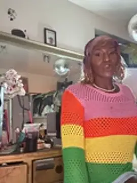 Snapshot of Motherbigbus chatting on April 12, 2026, 1:27 pm Motherbigbus online show from April 12, 2026, 1:27 pm