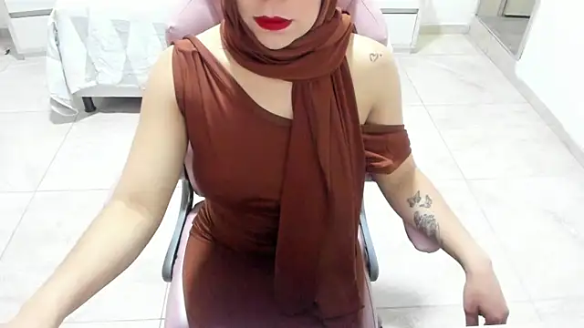 Snapshot of Tahira_bakir chatting on November 19, 2025, 12:05 pm Tahira bakir online show from November 19, 2025, 12:05 pm