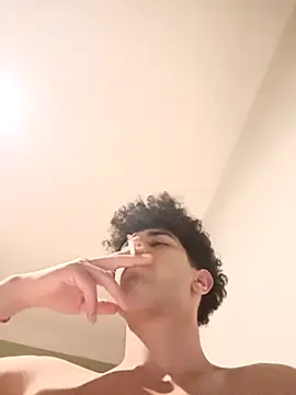 seloioo 36 online show from November 19, 2025, 8:42 pm