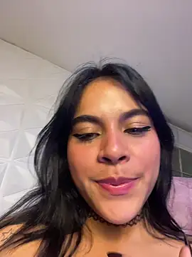 Snapshot of Sophie_wyld chatting on November 16, 2025, 2:39 am Sophie wyld online show from November 16, 2025, 2:39 am