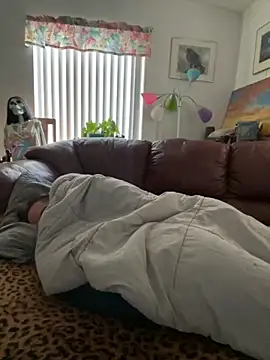 tsashelayamylynzy online show from March 22, 2026, 3:04 pm