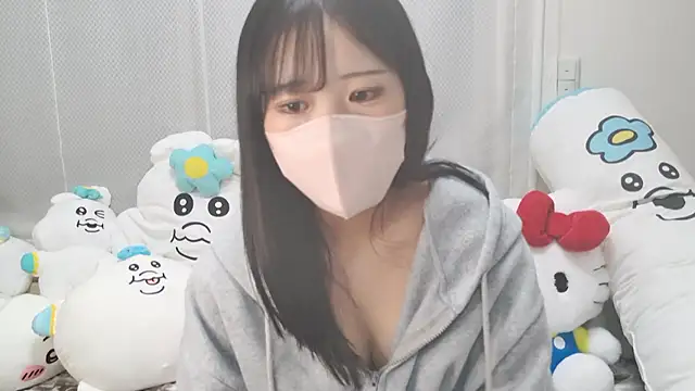 Nemu chan  online show from December 16, 2025, 10:48 pm