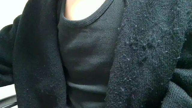 Snapshot of minhyuck001 chatting on November 17, 2025, 12:33 pm minhyuck001 online show from November 17, 2025, 12:33 pm