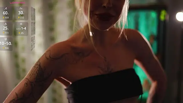 ElvenQueen online show from March 2, 2026, 4:14 pm