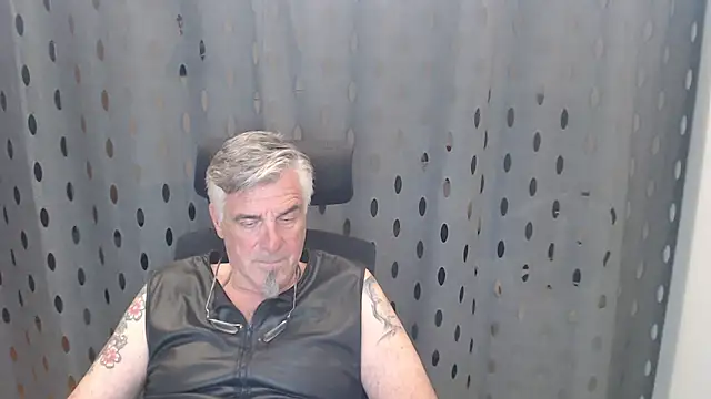 Buidapest online show from July 18, 2026, 12:42 pm