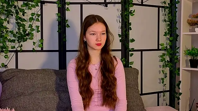 Snapshot of MelvinaEbner chatting on February 17, 2026, 7:27 am MelvinaEbner online show from February 17, 2026, 7:27 am