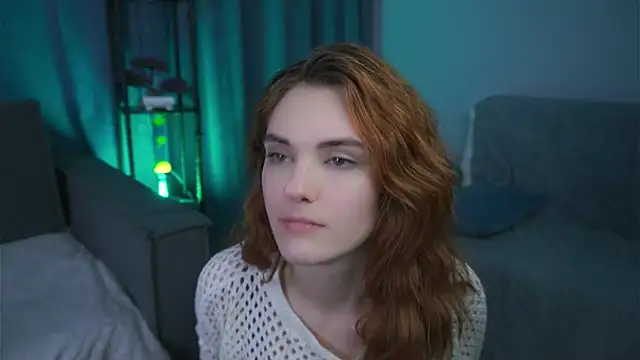 foxy cute4you online show from December 5, 2025, 7:10 pm