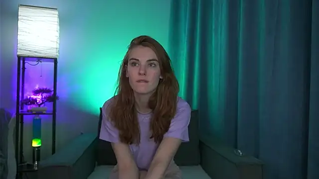 foxy cute4you online show from February 13, 2026, 6:37 pm