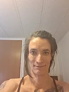 MaitressePomme3 online show from February 8, 2026, 1:53 am