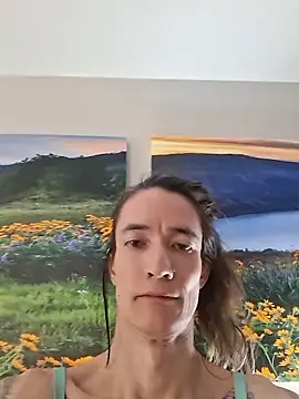 MaitressePomme3 online show from February 21, 2026, 5:47 pm