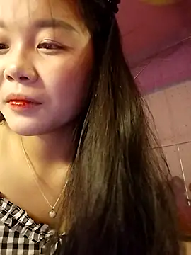 Snapshot of Baa-bee22 chatting on July 1, 2026, 6:04 am Baa-bee22 online show from July 1, 2026, 6:04 am