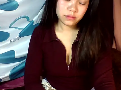 Xiu-L online show from February 12, 2026, 7:36 am