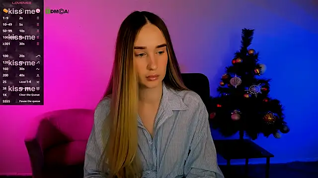  kellykitten  online show from December 17, 2025, 9:59 am