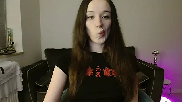 Snapshot of Tinybutt5368 chatting on February 12, 2026, 6:25 pm Tinybutt5368 online show from February 12, 2026, 6:25 pm