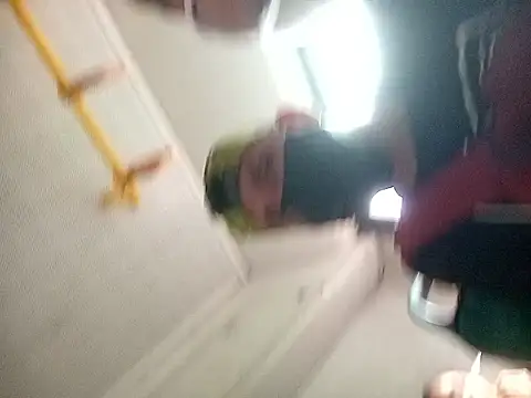 juunioreest online show from January 12, 2026, 6:35 pm