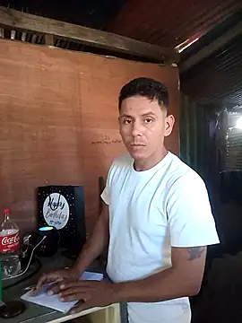 juunioreest online show from January 15, 2026, 5:38 pm