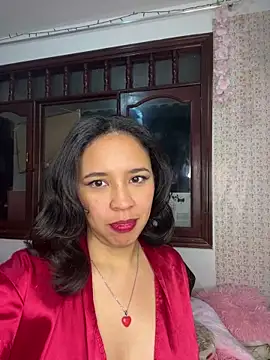 Esmerald 1111 online show from December 19, 2025, 11:17 am