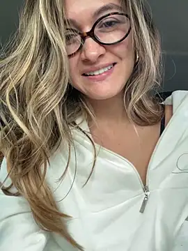 Snapshot of GeorginaBlack chatting on February 19, 2026, 8:05 pm GeorginaBlack online show from February 19, 2026, 8:05 pm