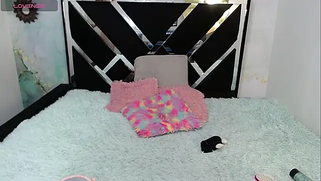 AmbarSxxx online show from February 13, 2026, 7:59 am