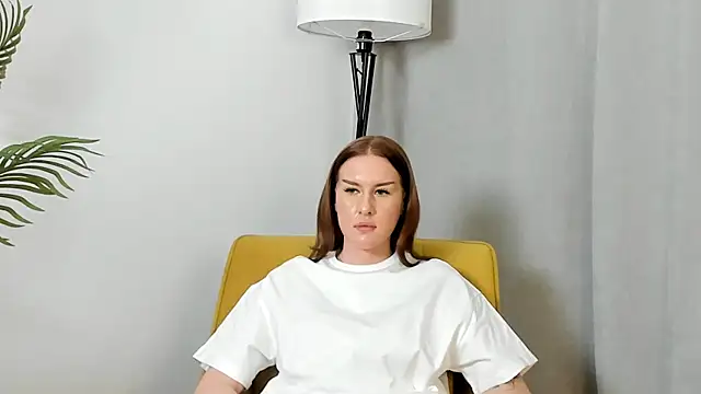 Snapshot of KeraSeres chatting on November 18, 2025, 2:54 pm KeraSeres online show from November 18, 2025, 2:54 pm