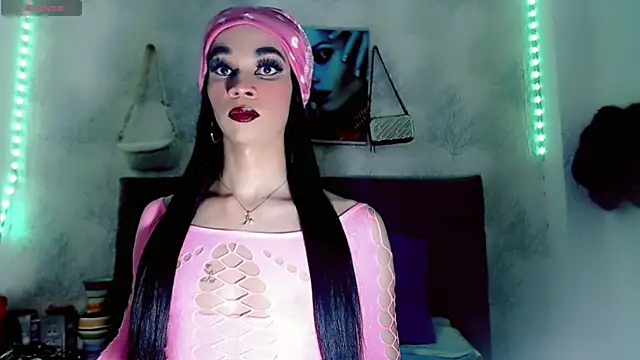 Karla hot777 online show from November 25, 2025, 4:07 pm