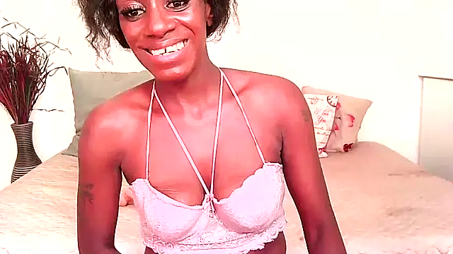 BrunetteNaomi8 online show from March 9, 2026, 12:09 pm