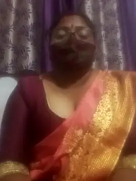 Simran62 online show from February 2, 2026, 7:23 pm