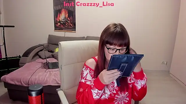 Snapshot of Foxy-lady chatting on December 2, 2024, 9:06 pm Foxy-lady online show from December 2, 2024, 9:06 pm