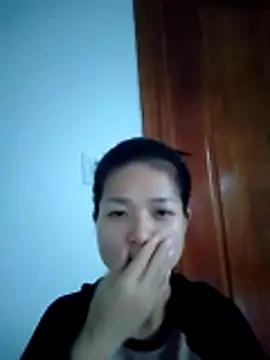 PamPii2x online show from December 5, 2025, 3:15 am