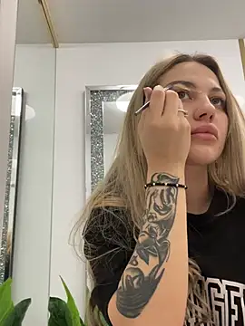 Snapshot of Chloe_GraceeX chatting on February 11, 2026, 6:13 pm Chloe GraceeX online show from February 11, 2026, 6:13 pm