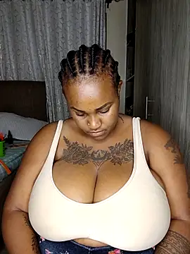 Snapshot of Chubbycharmdoll chatting on November 18, 2025, 4:11 pm Chubbycharmdoll online show from November 18, 2025, 4:11 pm