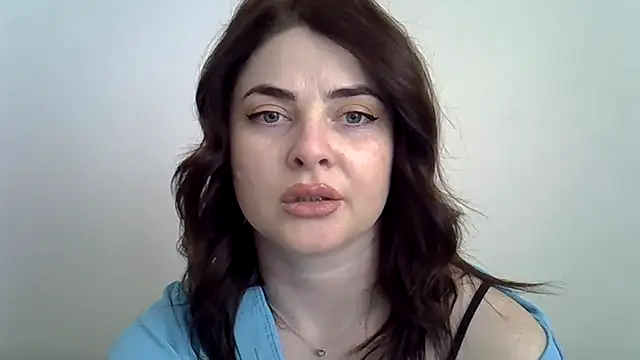 Darkroseq online show from February 3, 2026, 12:32 pm