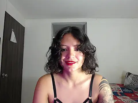 tanukyy online show from December 20, 2025, 6:26 pm