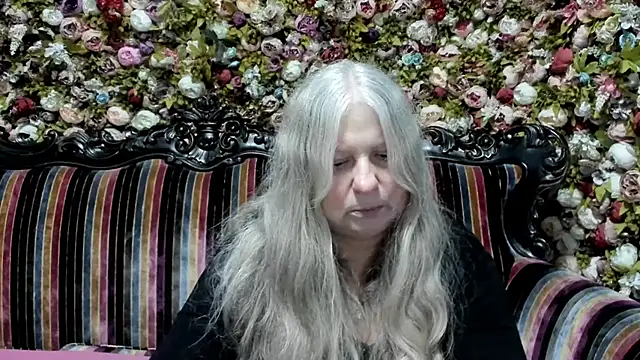 mariabelladonna online show from December 3, 2025, 11:47 pm