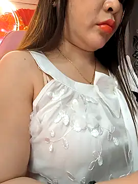 Snapshot of dis_princess chatting on February 26, 2026, 2:43 am dis princess online show from February 26, 2026, 2:43 am